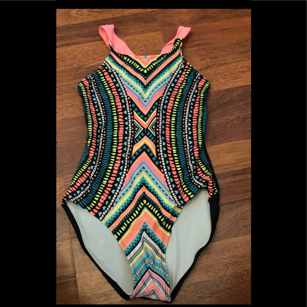 Bathing suit